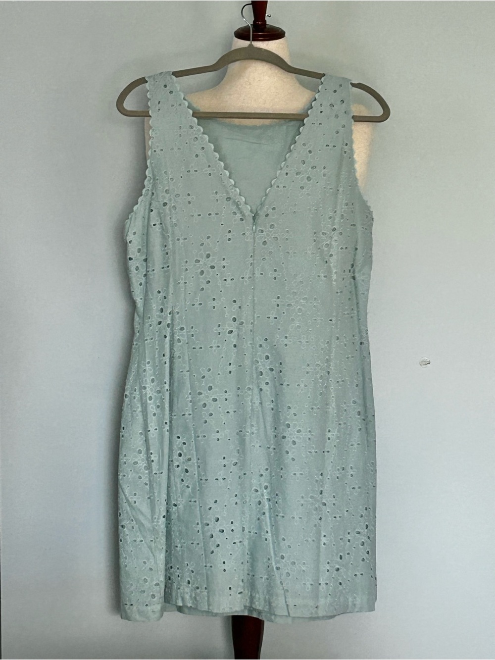 NWT LOFT Scalloped Eyelet V-Back Mini Dress, size 14 - Picture 5 of 8